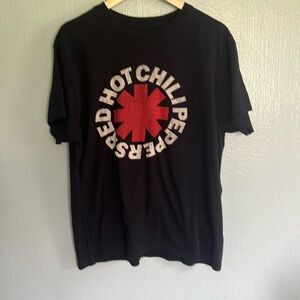 Men’s large Red Hot Chili Peppers tshirt
